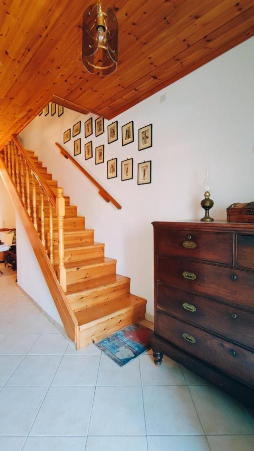 Retro Wooden House Gaios Villa Exterior photo